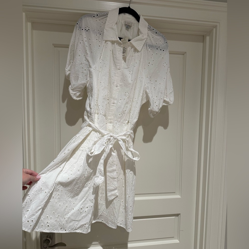 Eyelet embroidered white dress with bow size XXL